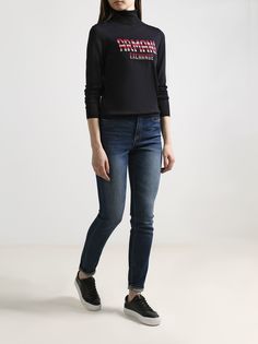 Armani Exchange Свитер