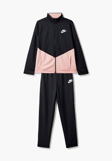Костюм спортивный Nike