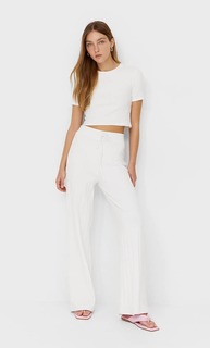 Stradivarius Укороченный Топ В Рубчик Женская Коллекция Цвет Небеленого Полотна S