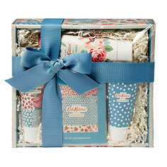 Подарочный набор Cottage Patchwork Cath Kidston (Крем для рук, Скраб, Гель, Соль )