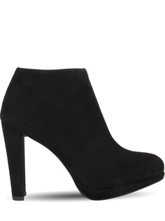 Замшевые ботильоны Stuart Weitzman