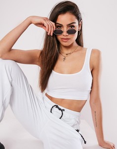 Белый кроп-топ с овальным вырезом Missguided Basics
