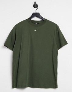 Футболка бойфренда цвета хаки Nike Essential-Зеленый цвет