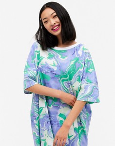 Синяя пижамная oversized-футболка из органического хлопка с мраморным принтом Monki Toonie-Многоцветный