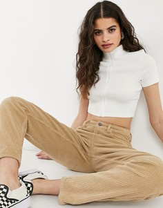 Кроп-топ цвета слоновой кости на молнии с воротником-стойкой Topshop-Кремовый