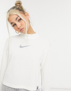 Белый укороченный лонгслив с высоким воротником Nike