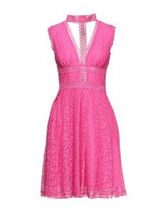 Короткое платье Guess