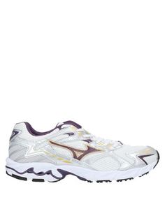 Низкие кеды и кроссовки Mizuno