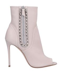 Полусапоги и высокие ботинки Casadei