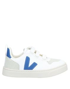 Низкие кеды и кроссовки Veja