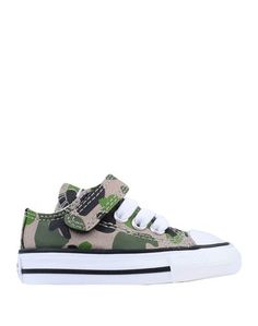 Низкие кеды и кроссовки Converse