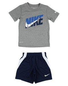 Комплекты Nike