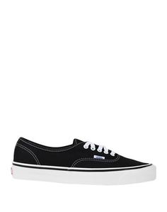 Низкие кеды и кроссовки Vans