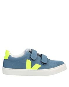 Низкие кеды и кроссовки Veja