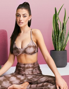 Спортивный бюстгальтер с принтом тай-дай ASOS 4505-Коричневый цвет