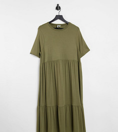 Ярусное платье-футболка миди цвета хаки с присборенной юбкой ASOS DESIGN Petite-Зеленый цвет