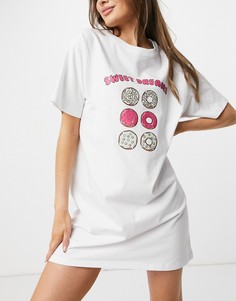 Белое пижамное платье-футболка с принтом пончиков и надписью "Sweet Dreams" Heartbreak-Белый