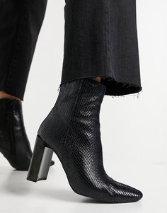 Черные ботинки на каблуке со змеиным принтом Pimkie-Черный цвет