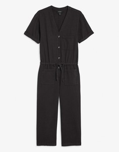 Черный джинсовый комбинезон с короткими рукавами Monki Sanna