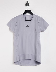 Серая футболка adidas-Серый