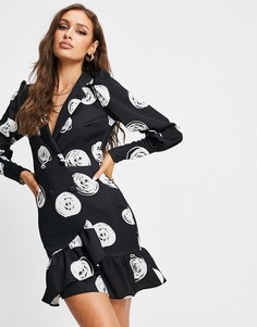 Черное платье-смокинг мини с запахом и принтом в крупный горох ASOS DESIGN-Многоцветный