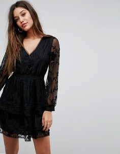 Платье мини с вышивкой Forever New-Черный