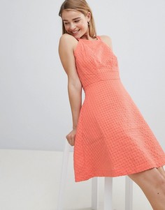 Фактурное короткое приталенное платье Louche-Розовый