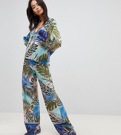 Атласная пижама с тропическим принтом ASOS DESIGN Tall-Мульти