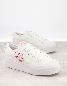 Белые кроссовки на платформе с сердечками adidas Originals Valentines-Золотистый