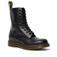 Dr. Martens 1490 Smooth