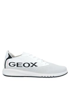 Низкие кеды и кроссовки Geox
