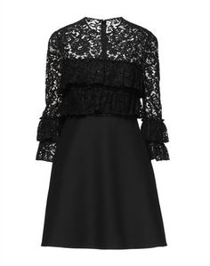 Короткое платье Valentino