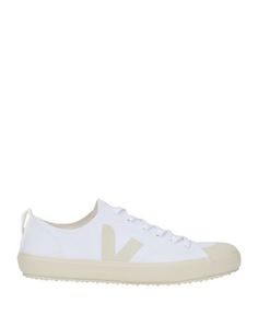 Низкие кеды и кроссовки Veja