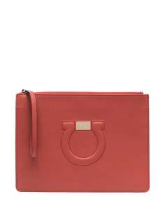 Salvatore Ferragamo клатч с декором Gancini