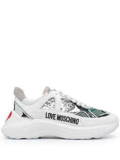 Love Moschino кроссовки на шнуровке со вставками