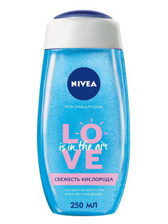 Подарочный набор Nivea Гель для душа 250мл + Гель для душа 250мл + мочалка