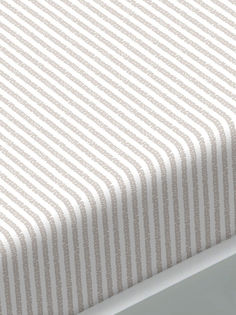 Простынь на резинке Сказка -Лутон- натяжная 140х200х26 см 2-спальная