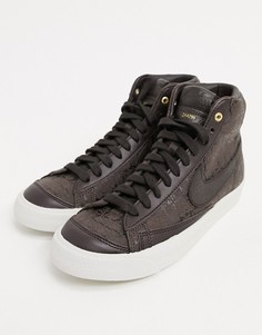 Коричнево-бежевые кроссовки средней высоты Nike Blazer 77-Коричневый