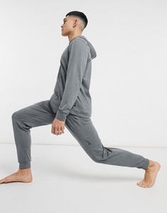 Серые флисовые джоггеры Nike Yoga Hyperdry-Серый
