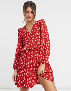 Красное приталенное платье мини в горошек с расклешенной юбкой Miss Selfridge-Красный