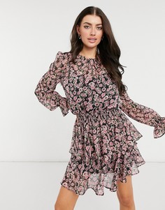 Розовое платье мини с цветочным принтом и присборенной талией River Island-Розовый цвет