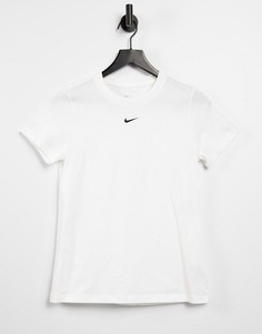 Белая футболка с короткими рукавами и маленьким логотипом-галочкой Nike-Белый