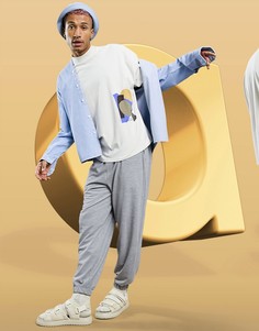 Светло-серая oversized-футболка с высоким воротником и абстрактным принтом спереди ASOS DESIGN-Серый