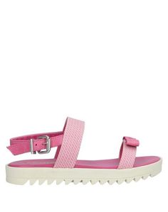 Сандалии Fendi