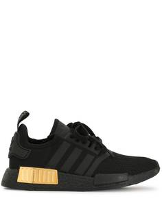 adidas кроссовки на шнуровке