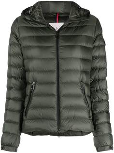 Moncler пуховик с нашивкой-логотипом
