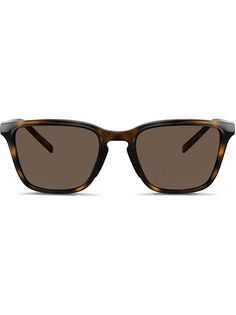 Dolce & Gabbana Eyewear солнцезащитные очки Less is Chic в квадратной оправе