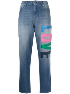 Love Moschino укороченные джинсы с нашивкой-логотипом