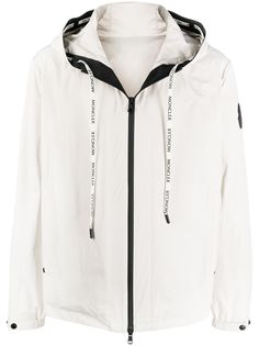 Moncler куртка с капюшоном и нашивкой-логотипом