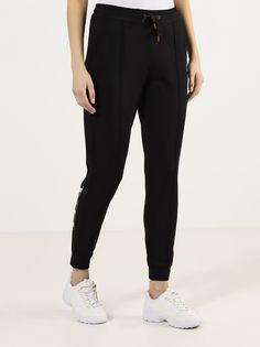 EA7 Emporio Armani Брюки